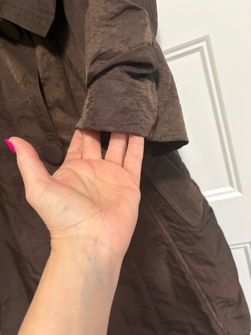 DESIGN TODAY'S Brown Taffeta Semi-Fitted Knee Length Jacket Small - Picture 5 of 12